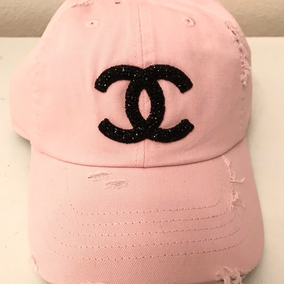 Womens Pink Cap - Picture 2 of 5